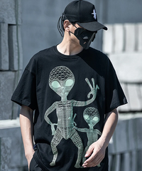 Alien Graphic Tee