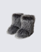 Fuzzy Snow Boots