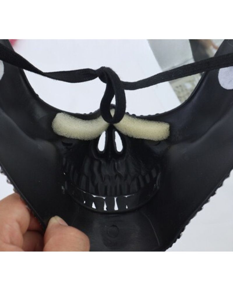 Cyberpunk Studded Diamond Horror Skull Mask
