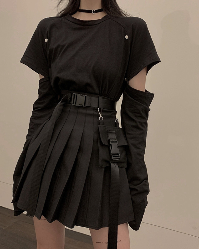 Functional Pocket Black Cargo Skirt