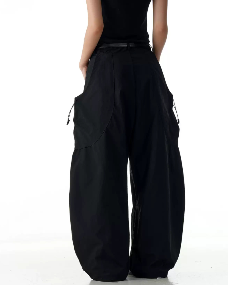 Streetwear Curved Wide-Fit Women Cargo Pants