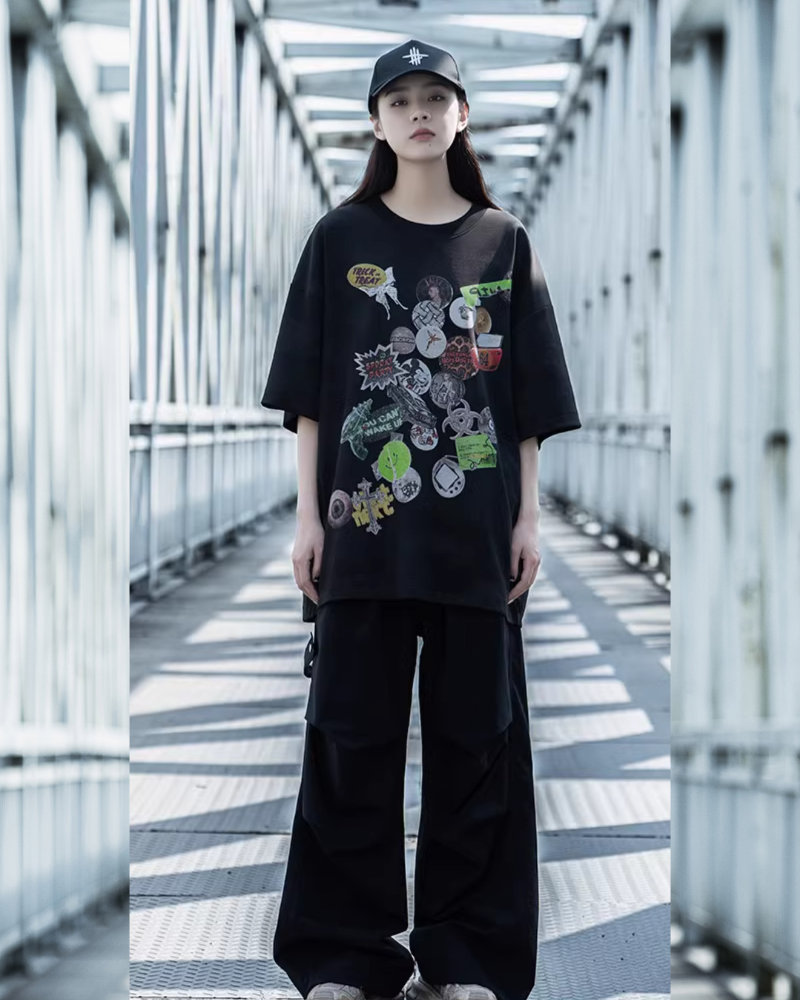 Streetwear  Unisex Graffiti Graphic T-Shirt