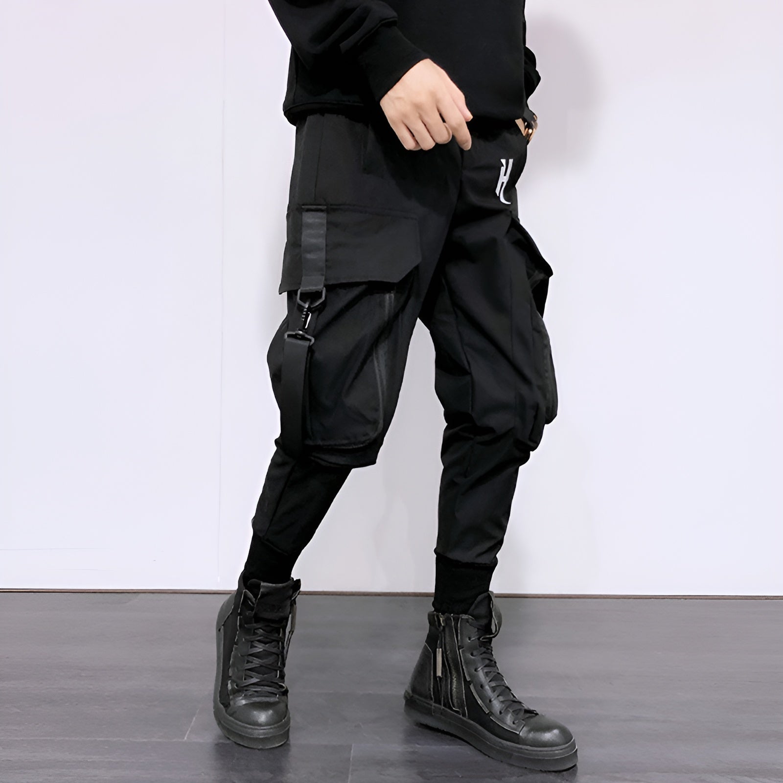 AOGZ Studio Black Sweatpants